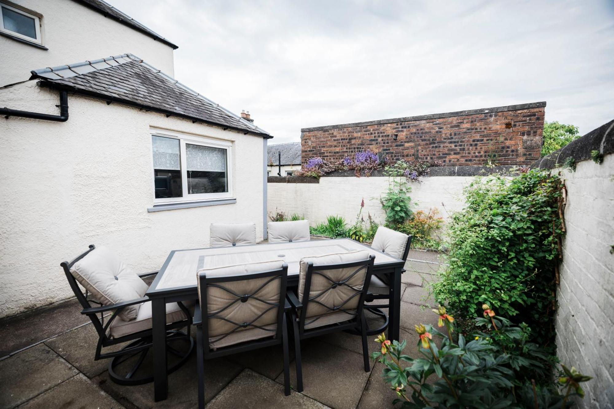 The Cairns Leven Hotel Leven  Екстериор снимка